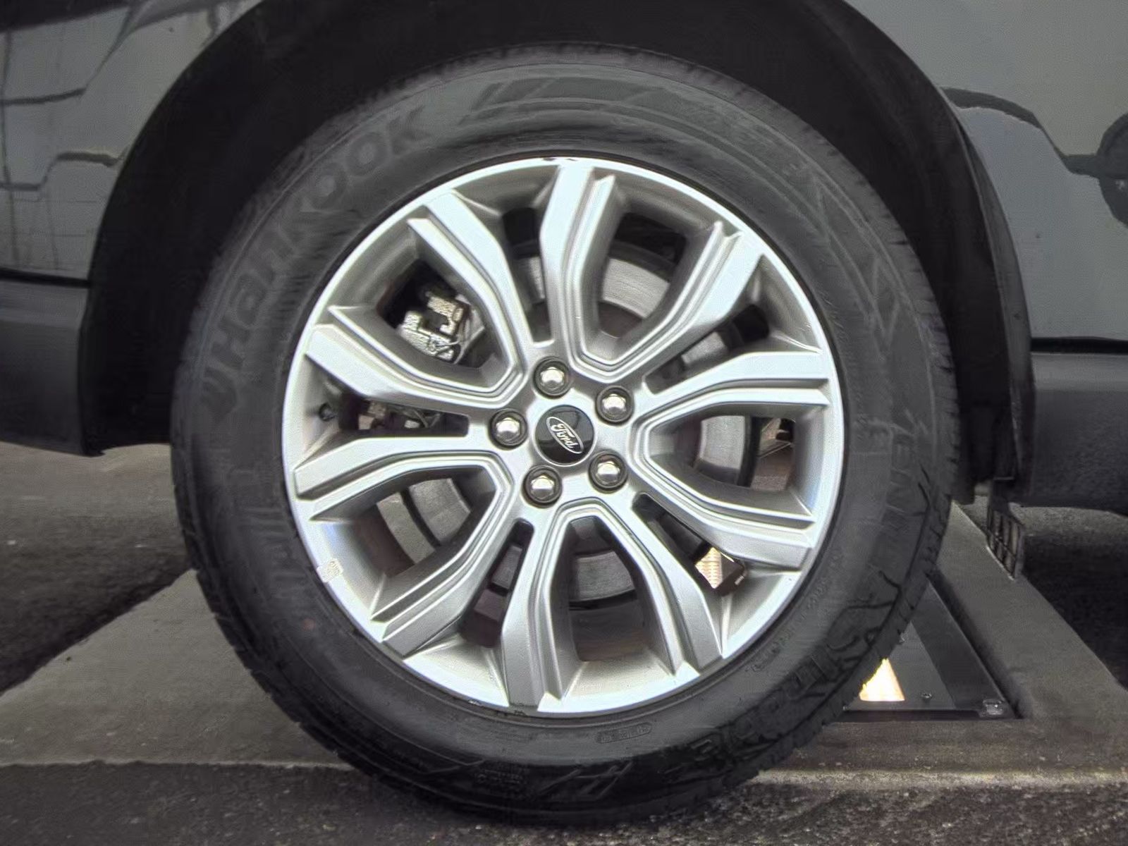 2024 Ford Edge Titanium AWD