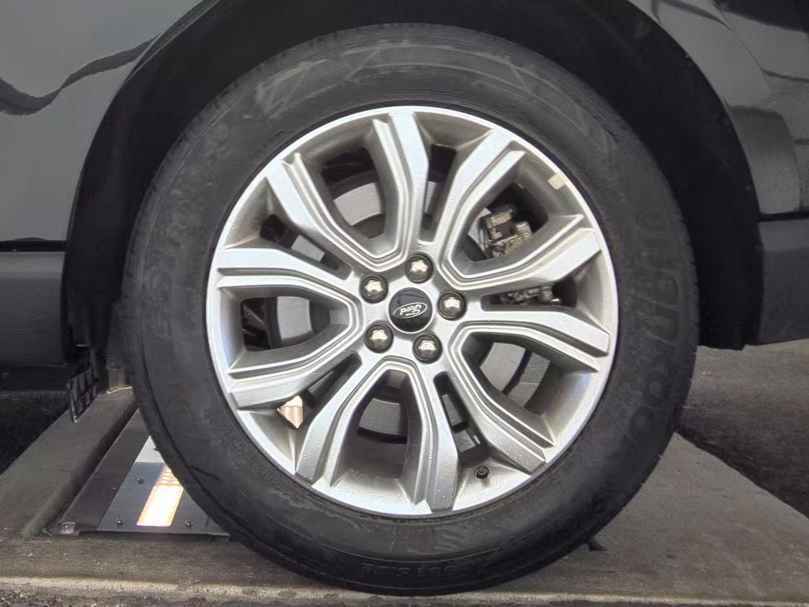 2024 Ford Edge Titanium AWD