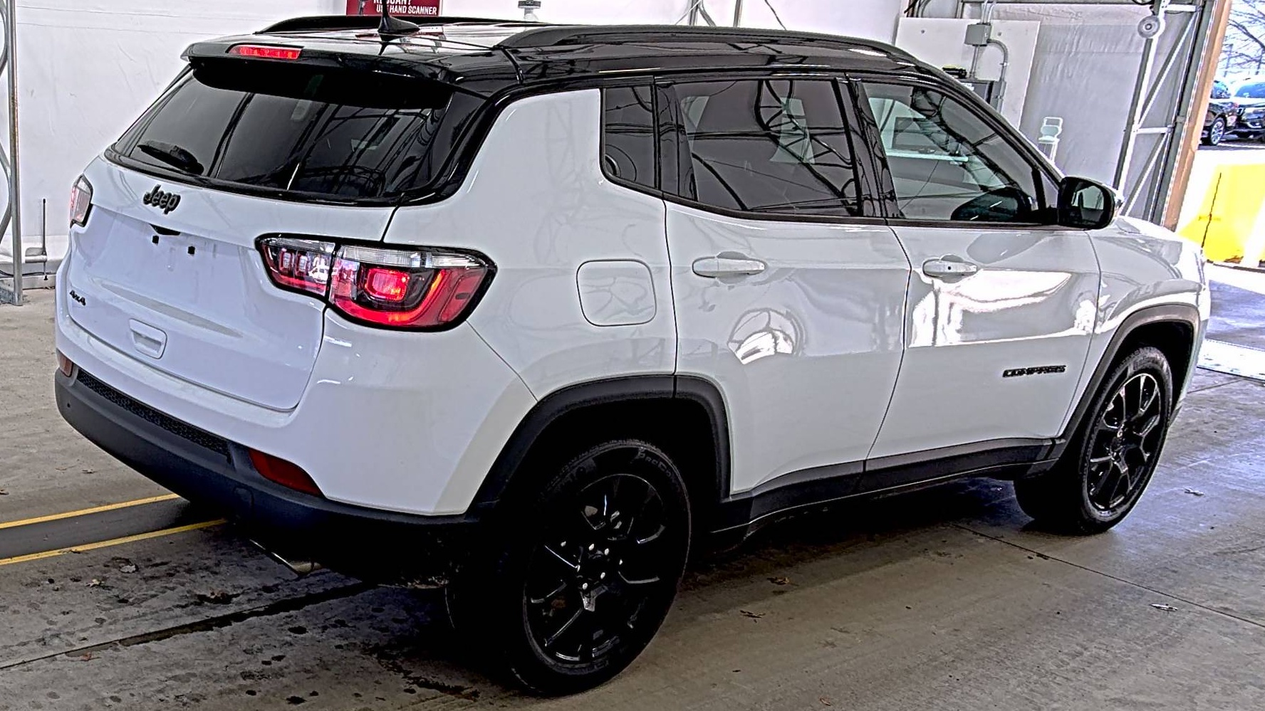 2022 Jeep Compass Latitude Altitude Edition AWD