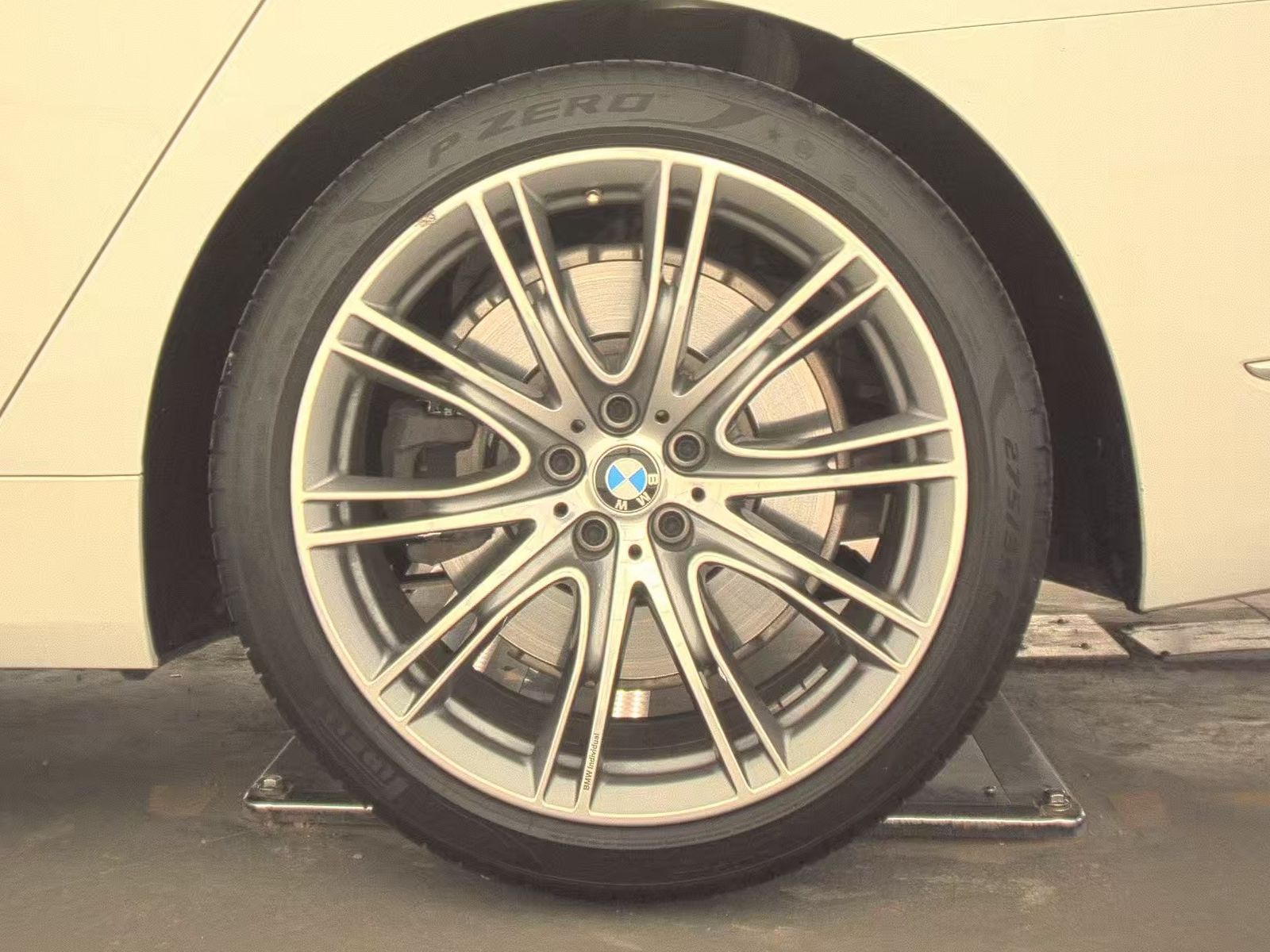 2022 BMW 7 Series 750i xDrive AWD