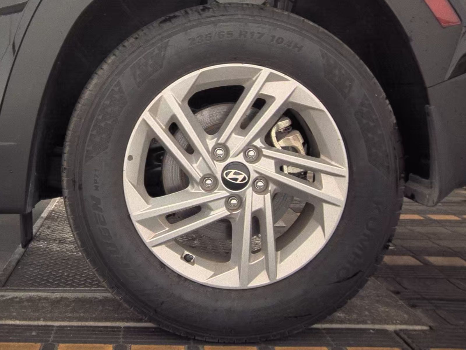 2025 Hyundai Tucson SE FWD