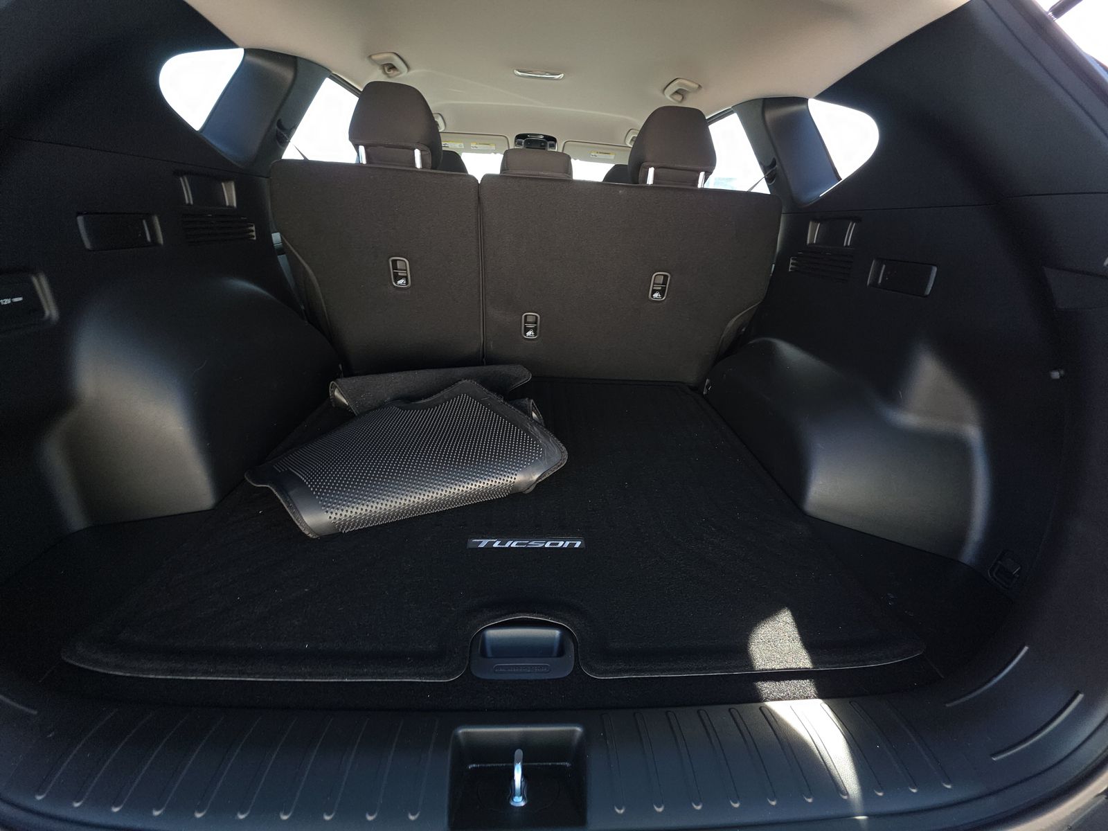 2025 Hyundai Tucson SE FWD