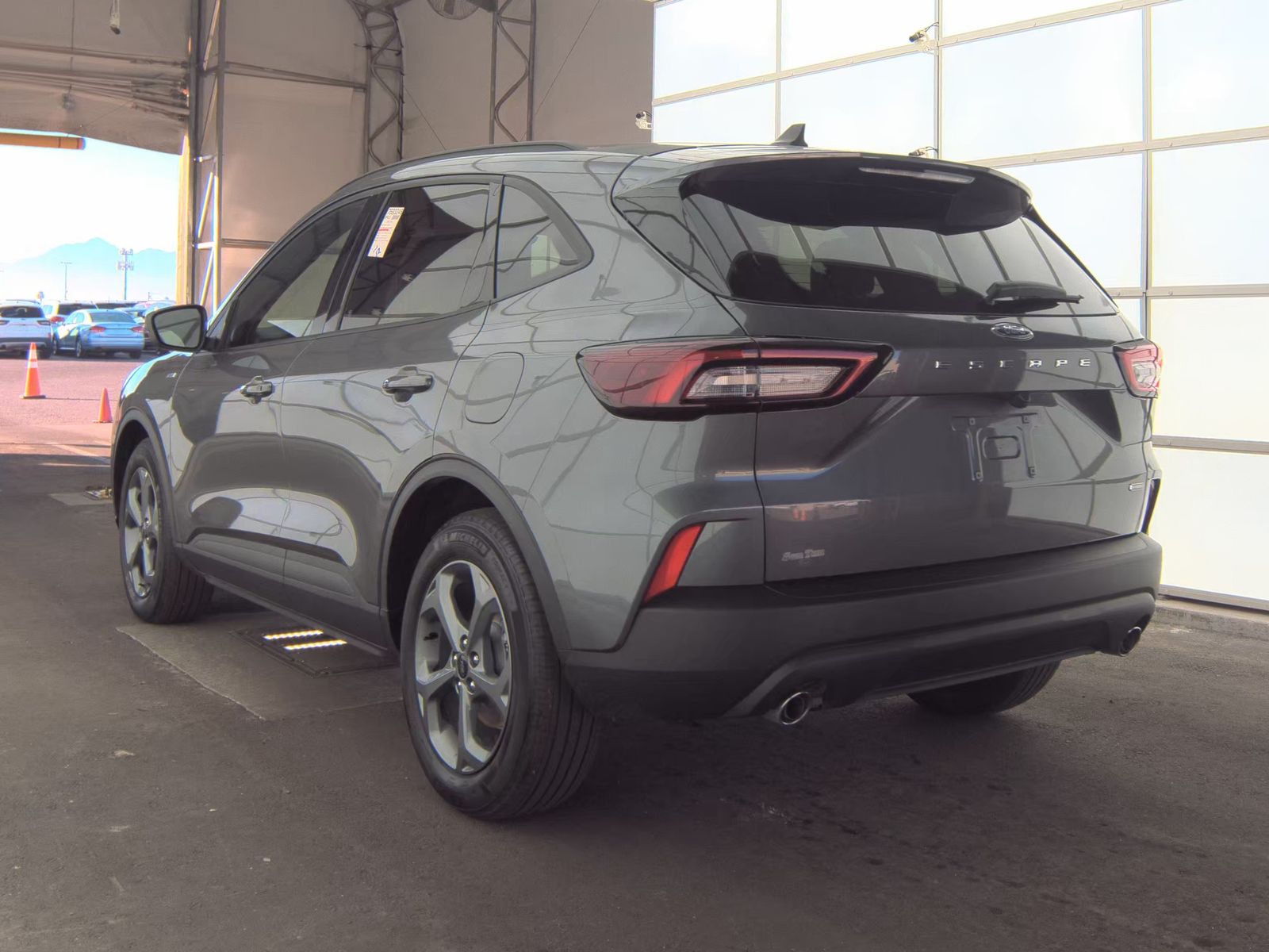 2025 Ford Escape Hybrid ST-Line FWD