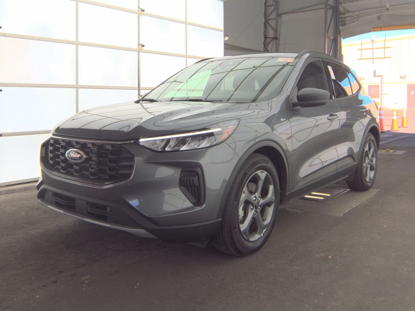 2025 Ford Escape Hybrid ST-Line FWD