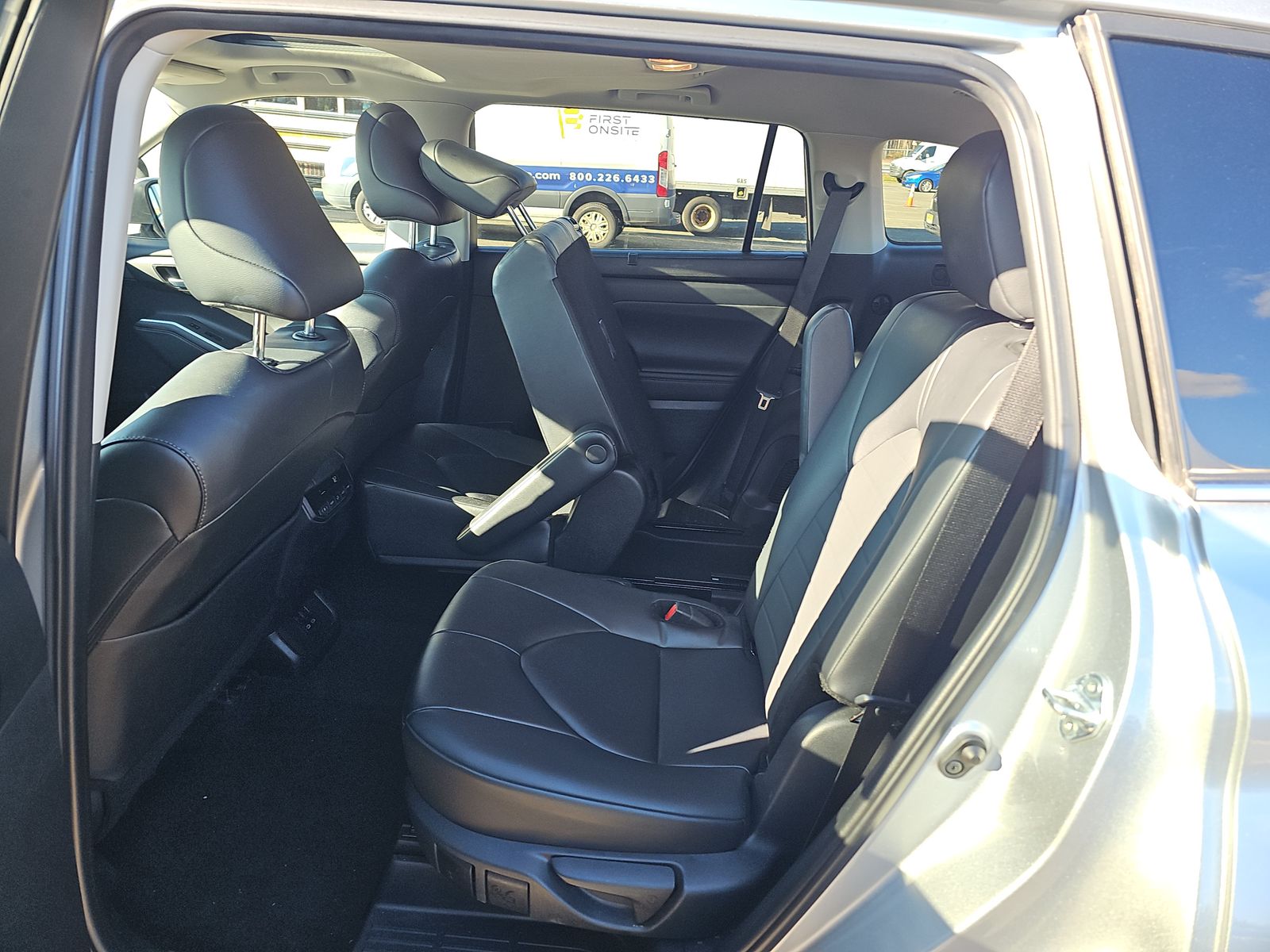 2024 Toyota Highlander XLE FWD