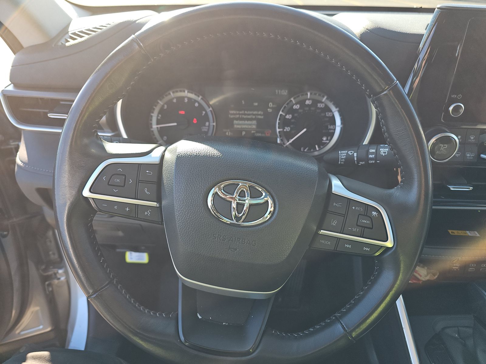 2024 Toyota Highlander XLE FWD