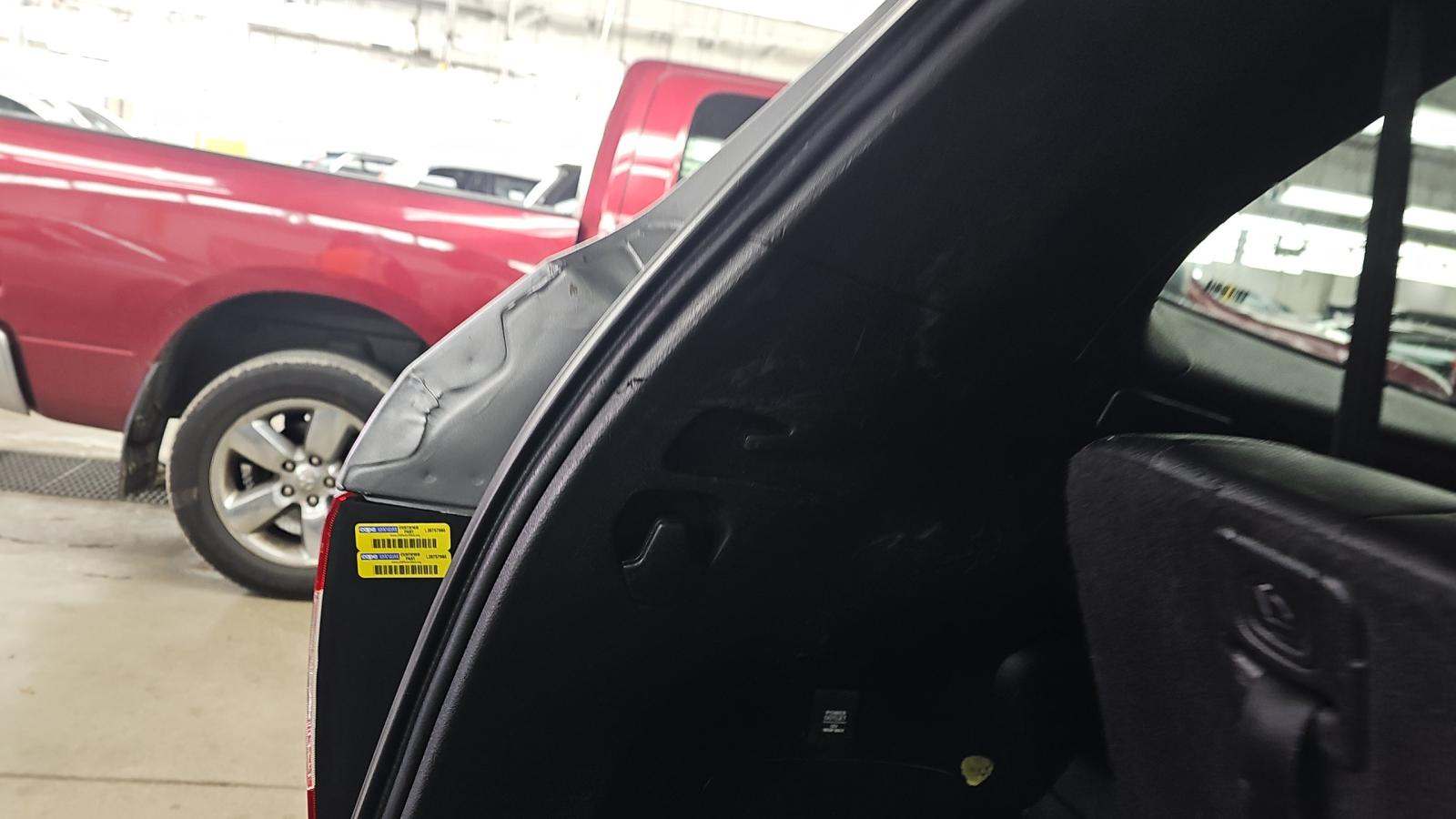 2022 Honda Pilot TrailSport AWD