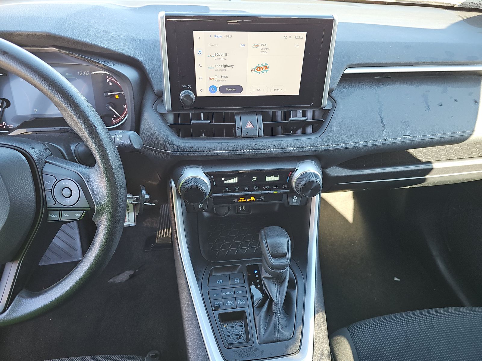 2024 Toyota RAV4 LE AWD