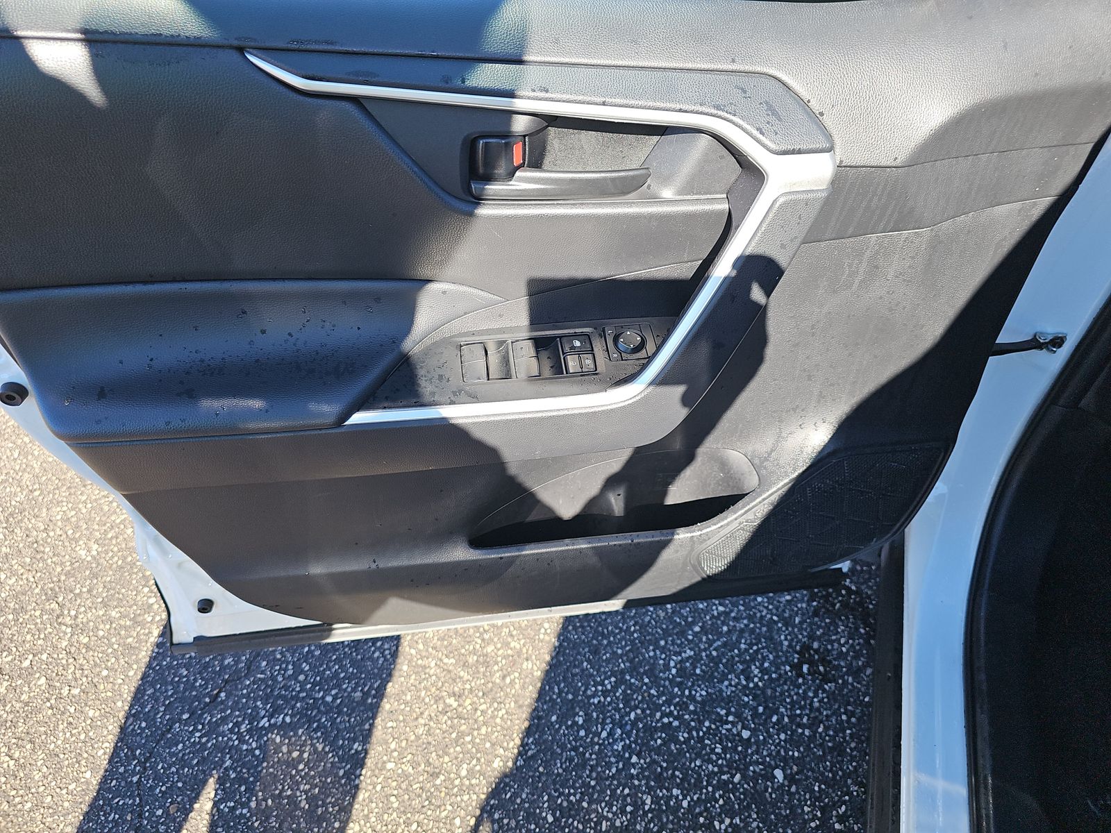 2024 Toyota RAV4 LE AWD