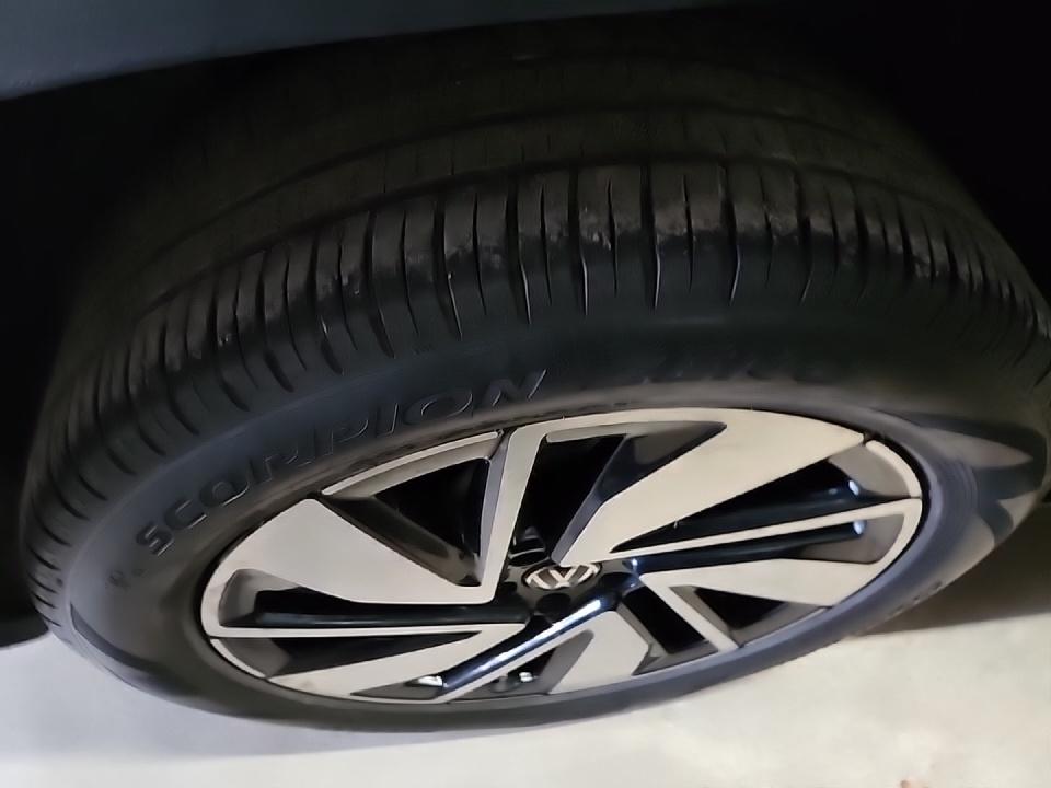 2024 Volkswagen Atlas 2.0T SE AWD