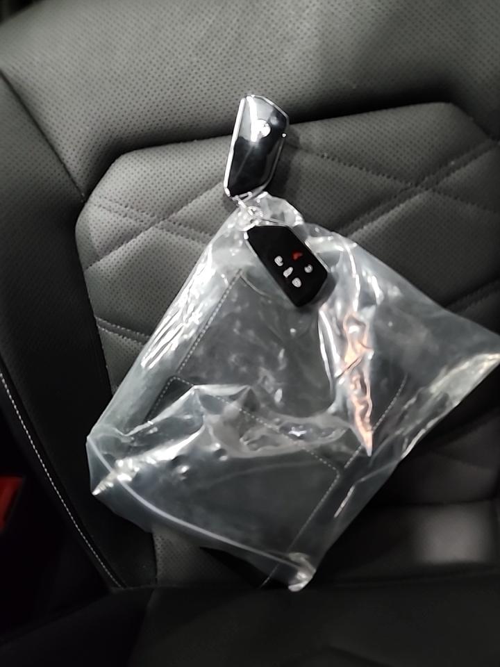 2024 Volkswagen Atlas 2.0T SE AWD