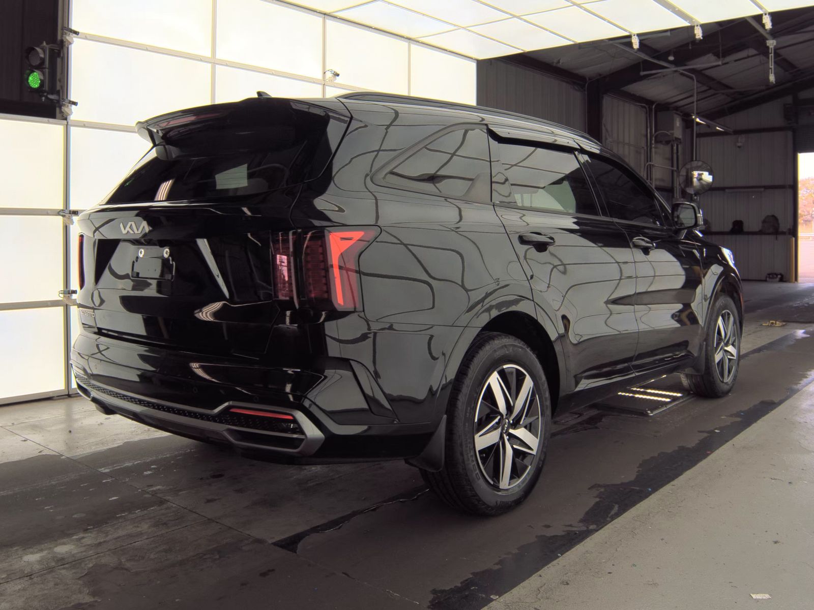 2023 Kia Sorento S FWD