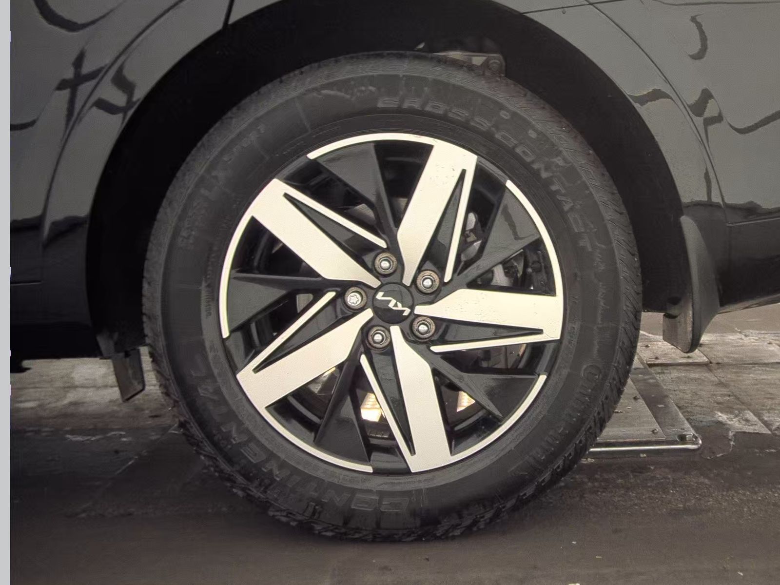 2023 Kia Sorento S FWD