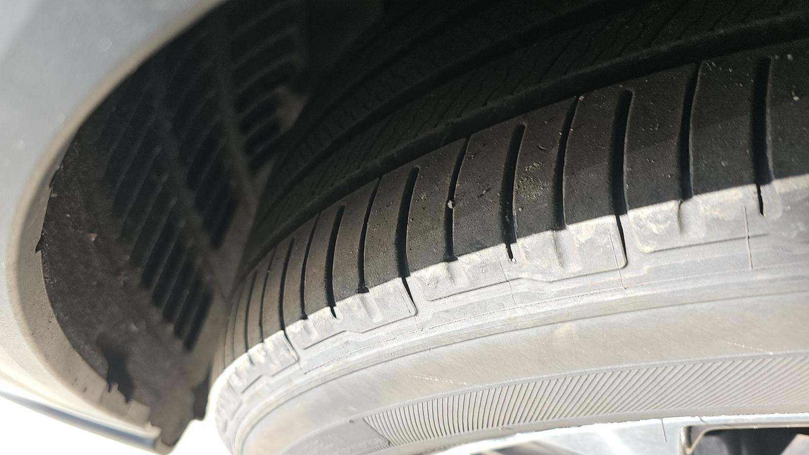 2024 Toyota Highlander XLE FWD