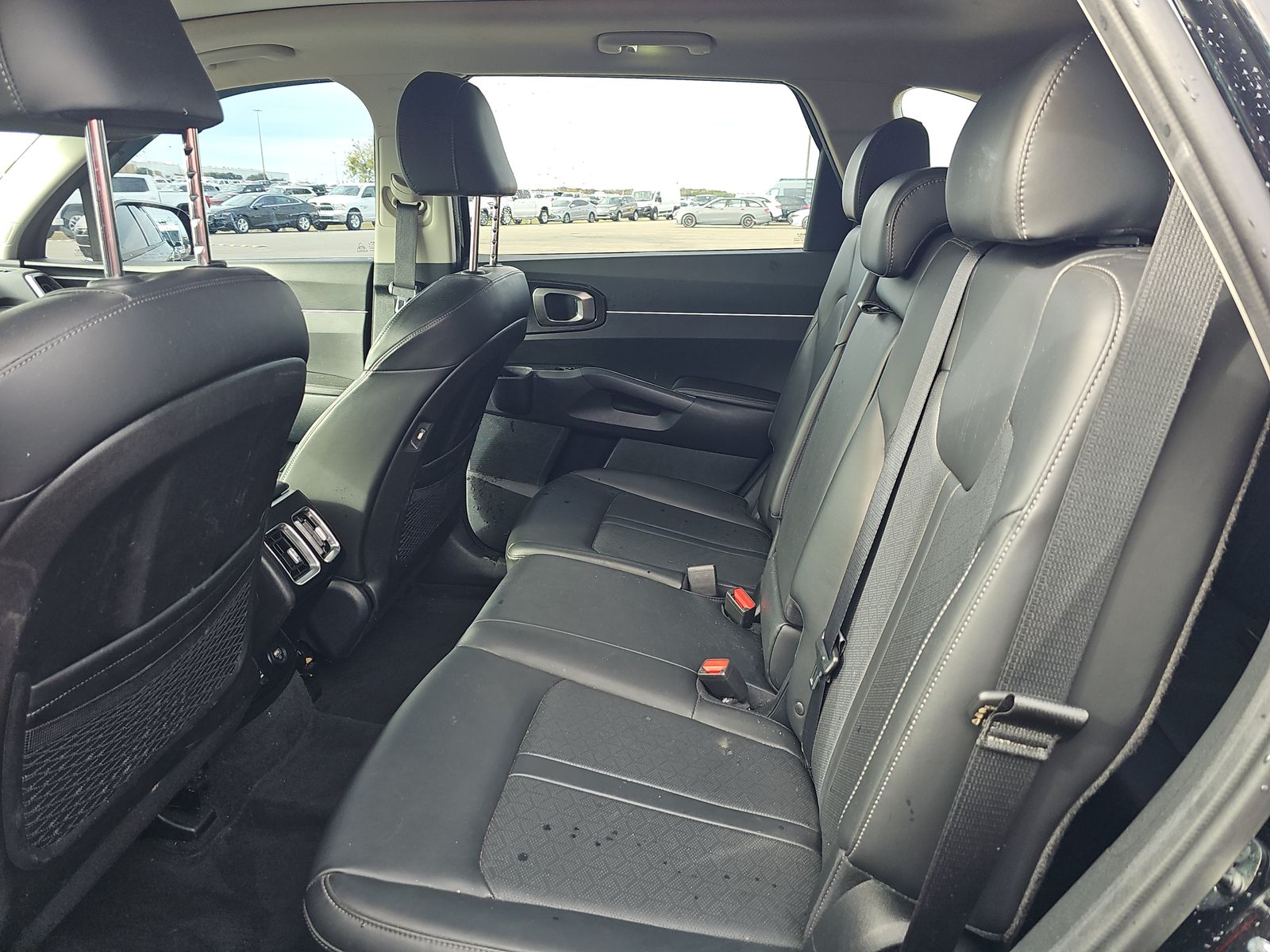 2023 Kia Sorento S FWD