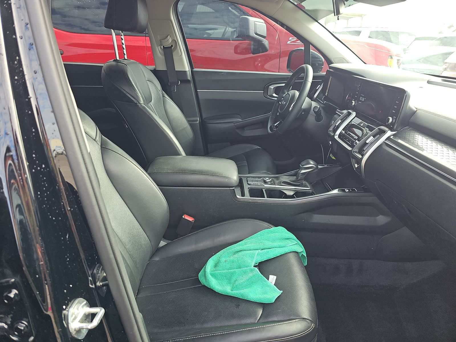 2023 Kia Sorento S FWD