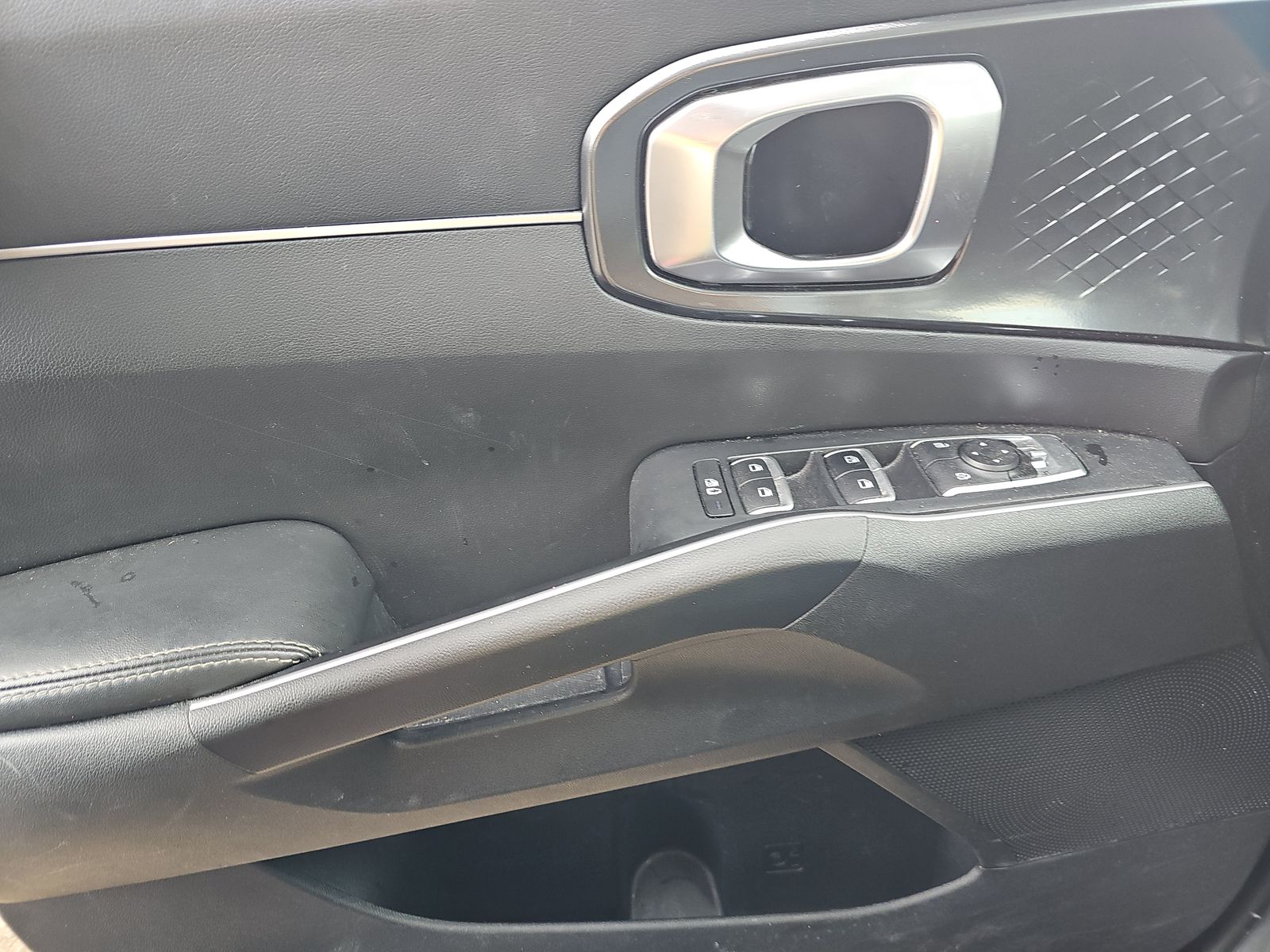 2023 Kia Sorento S FWD