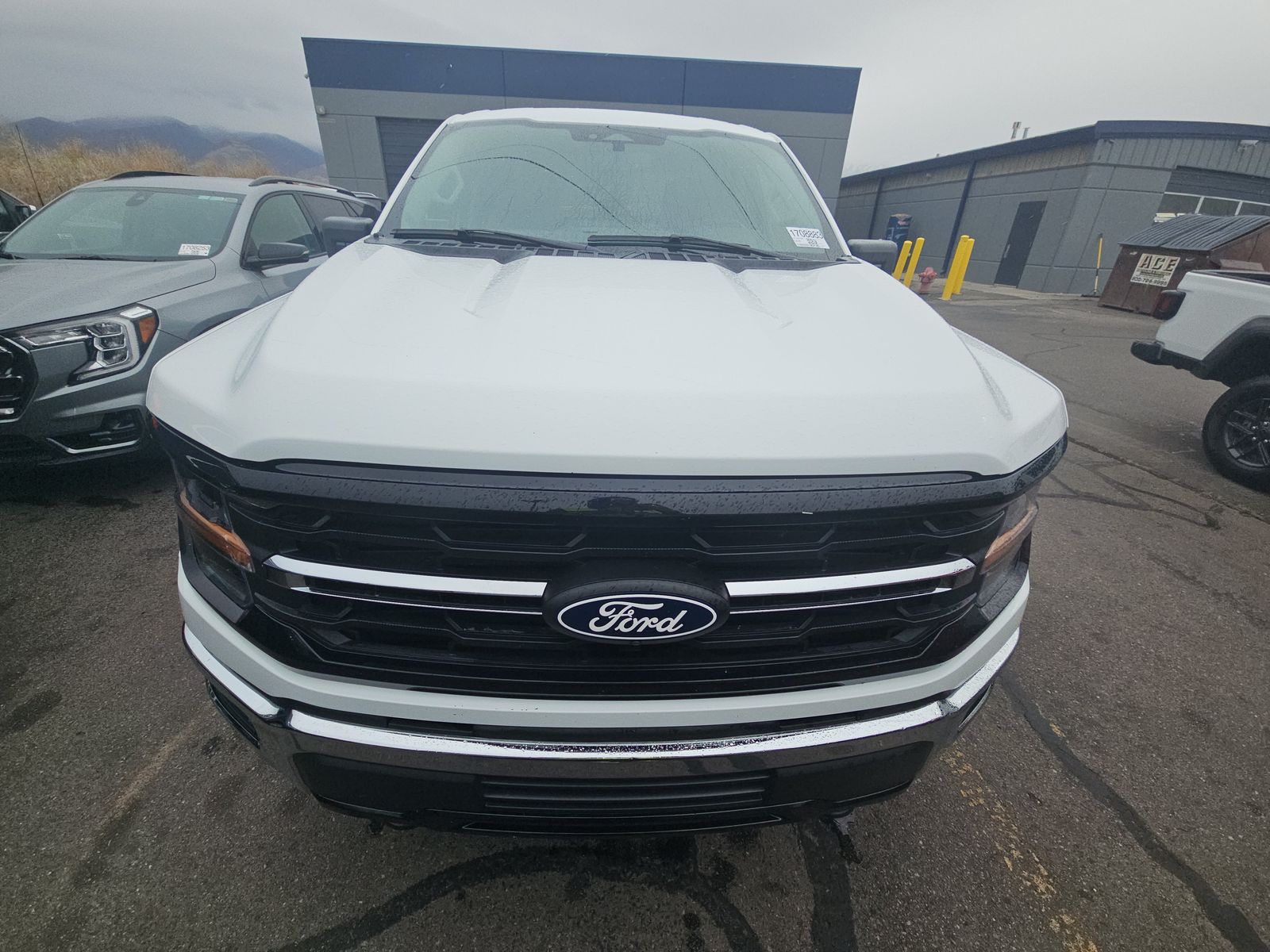 2024 Ford F-150 XLT AWD