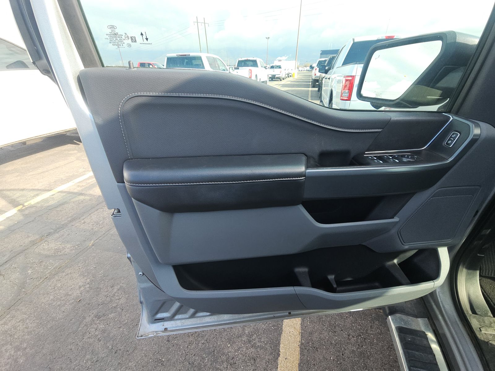 2024 Ford F-150 XLT AWD