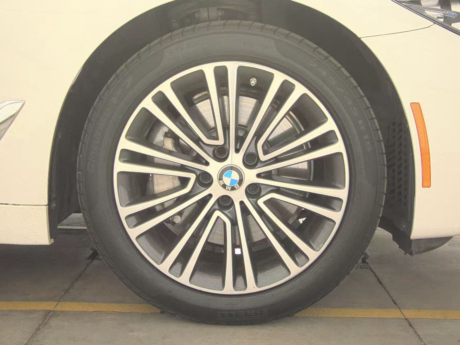 2020 BMW 5 Series 530i RWD