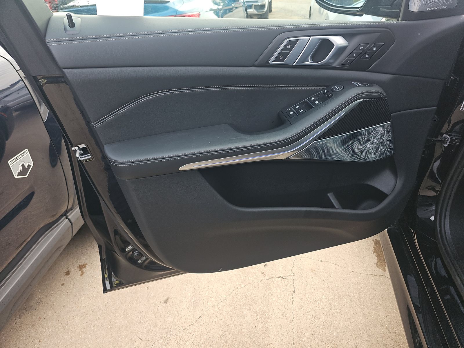 2025 BMW X5 M60i xDrive AWD