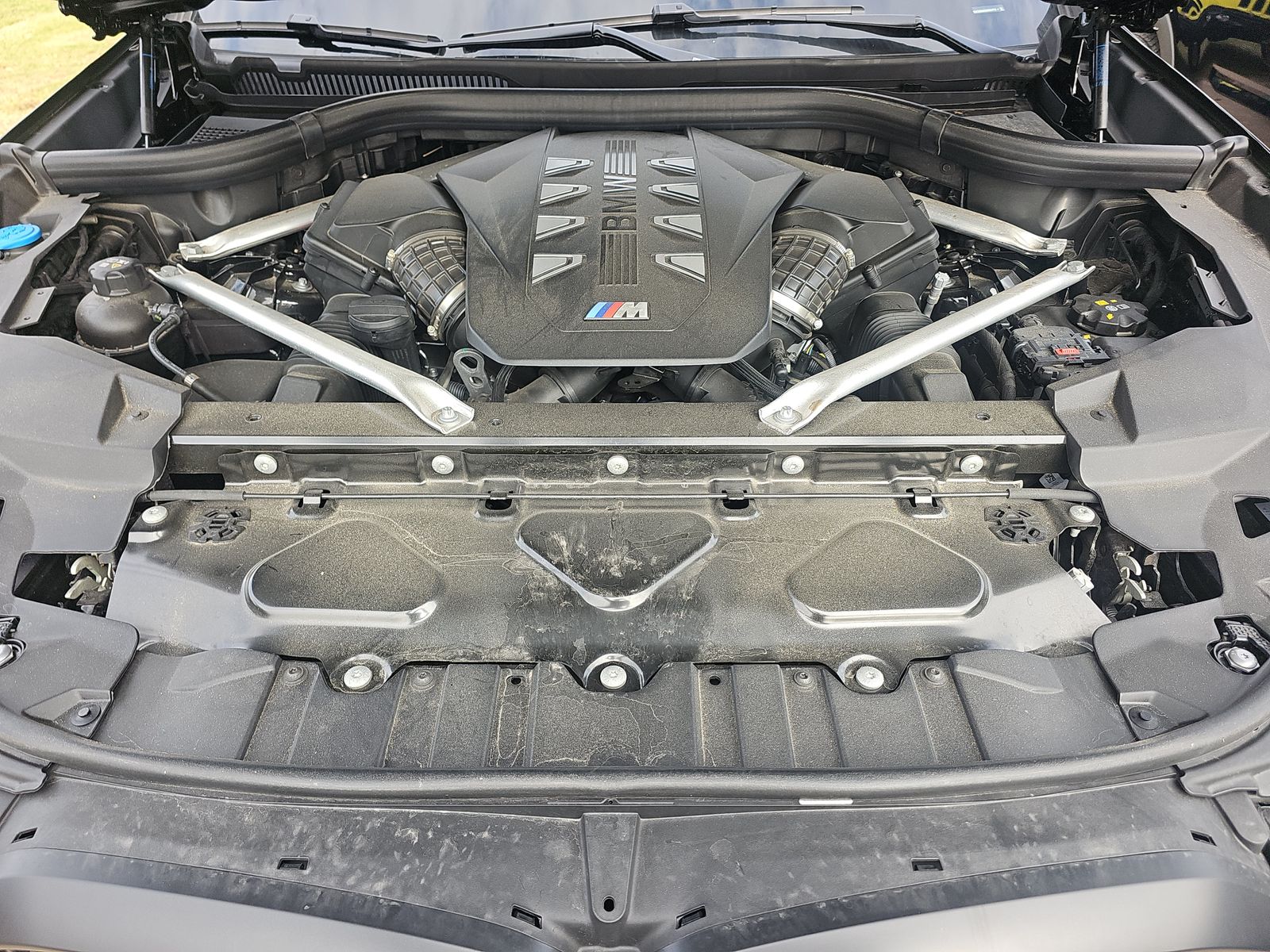 2025 BMW X5 M60i xDrive AWD