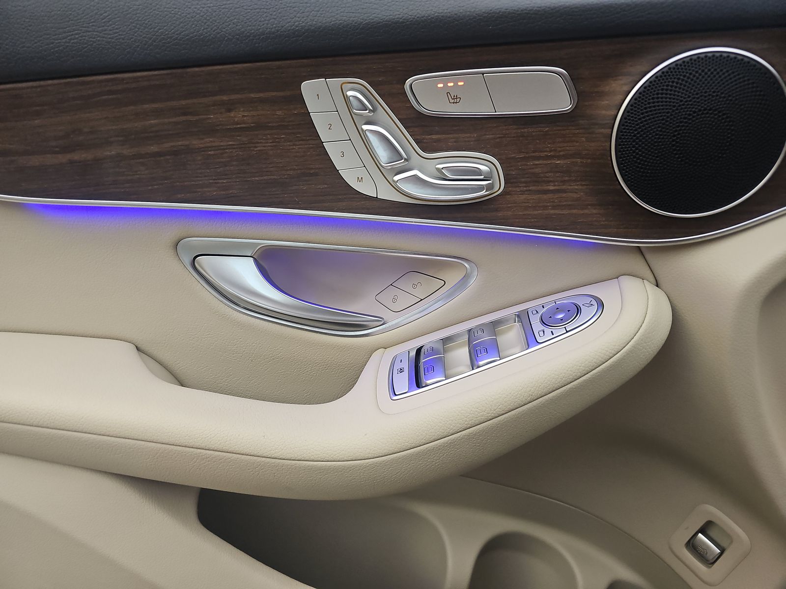 2022 Mercedes-Benz GLC GLC 300 AWD