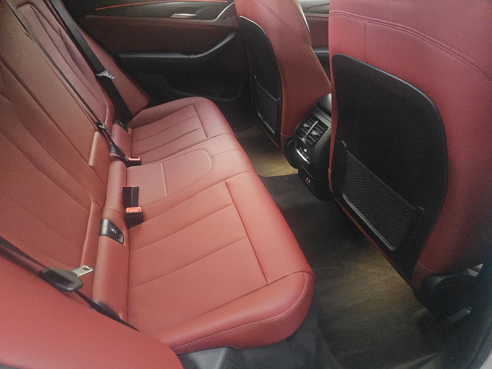 2023 BMW X4 xDrive30i AWD