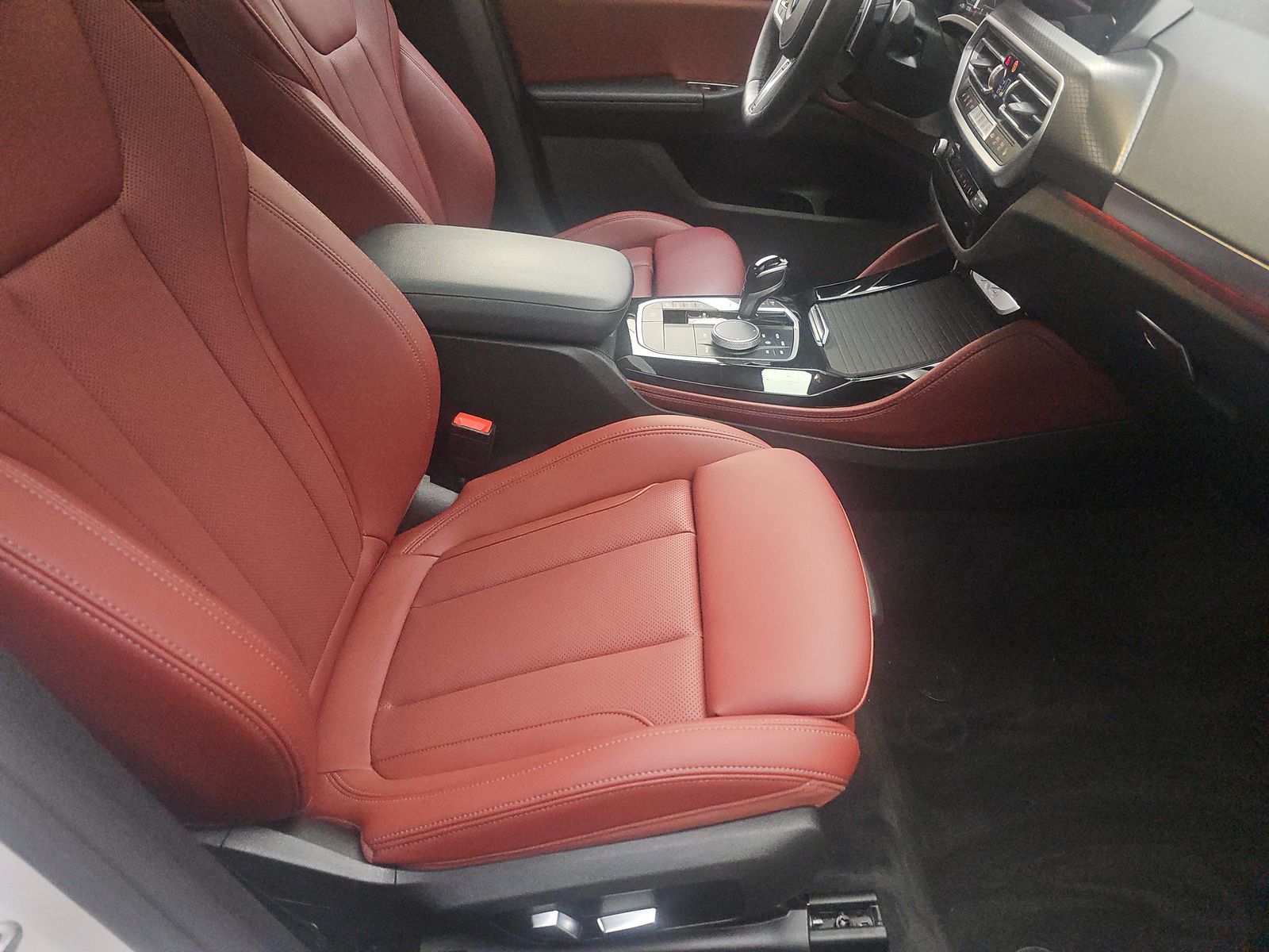 2023 BMW X4 xDrive30i AWD