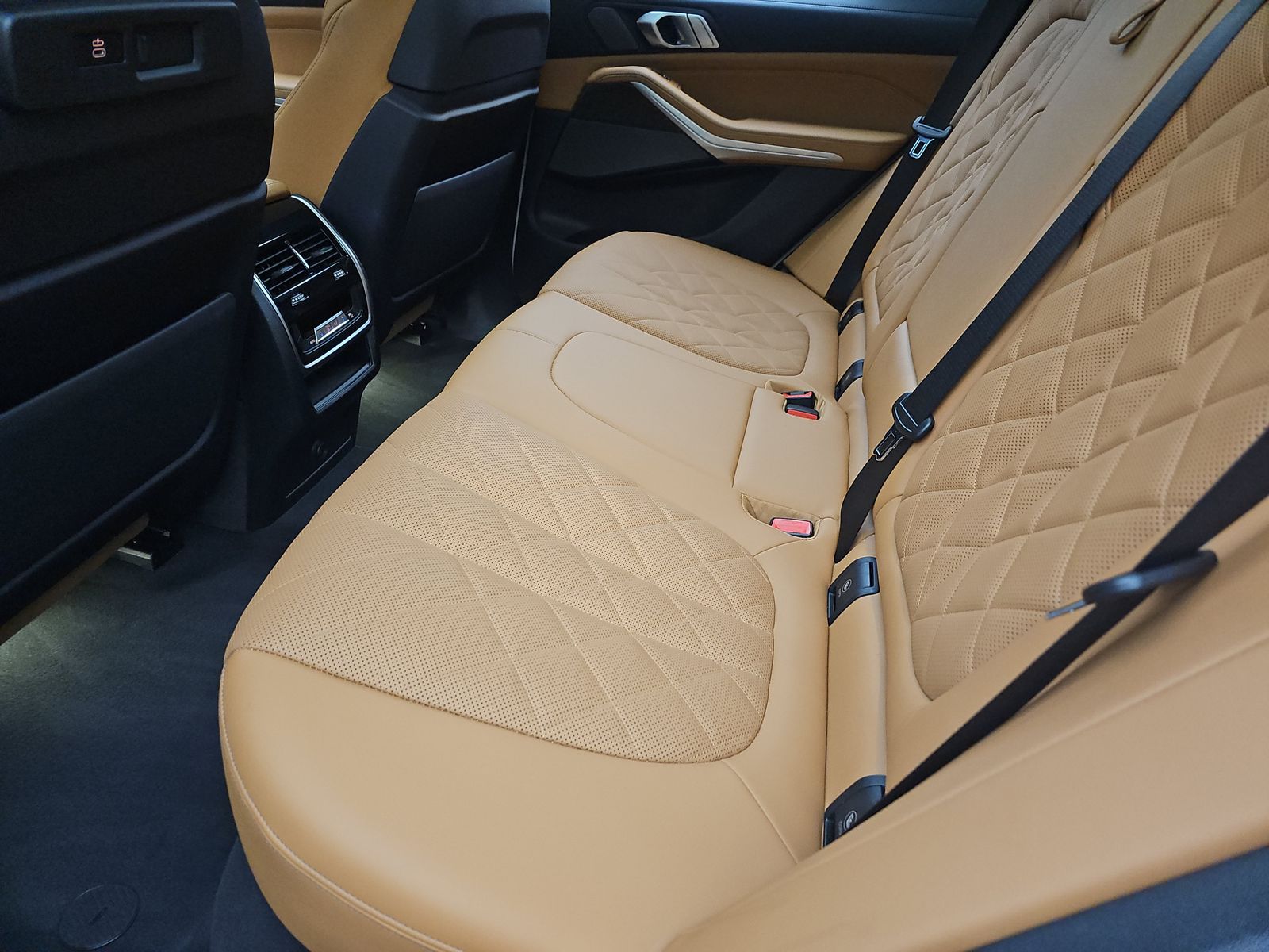 2023 BMW X5 M50i AWD