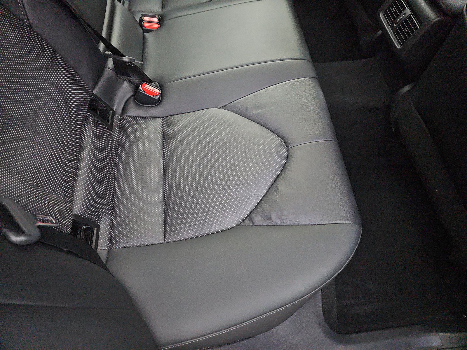 2022 Toyota Camry XLE AWD