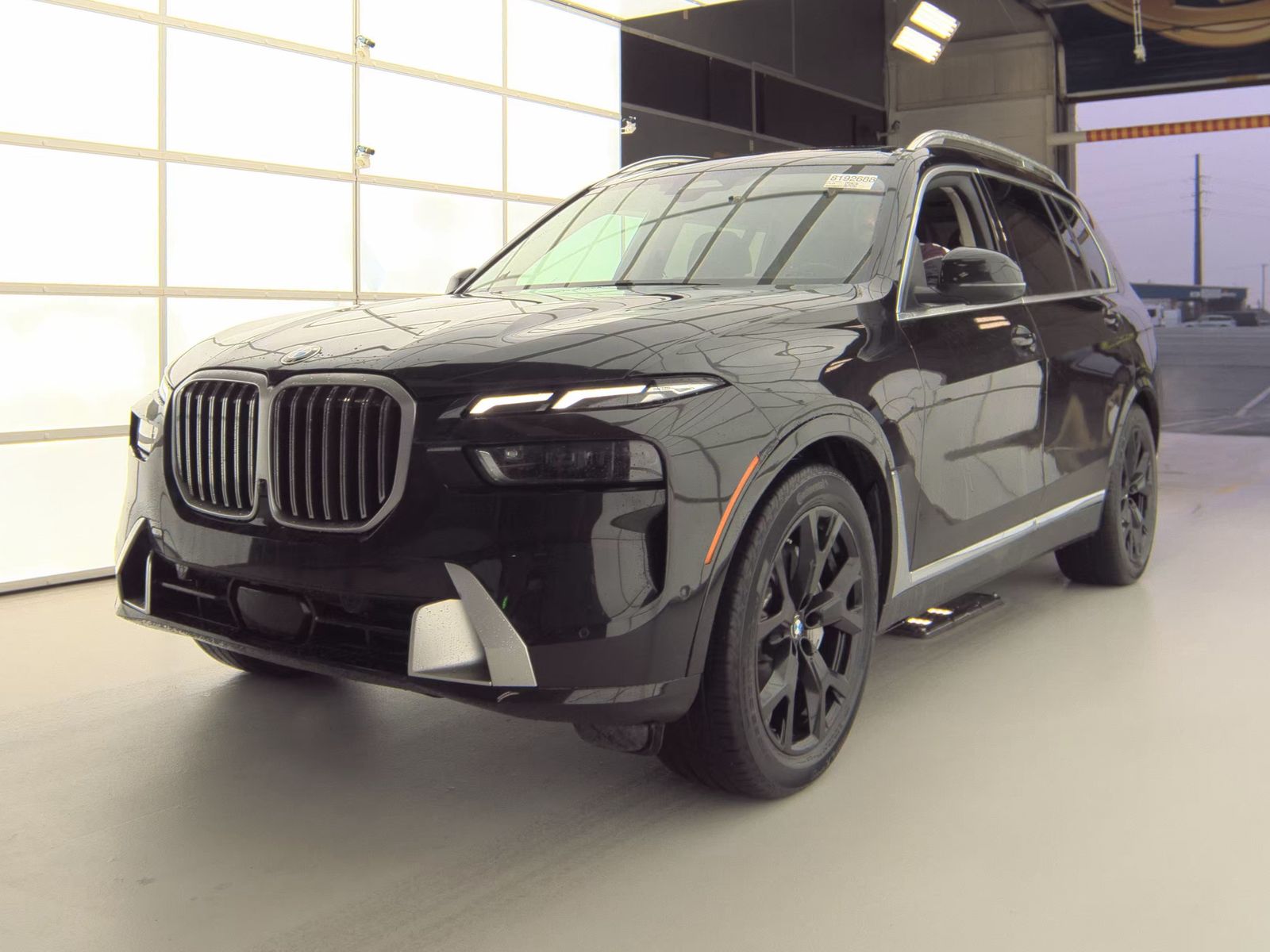 2023 BMW X7 xDrive40i AWD