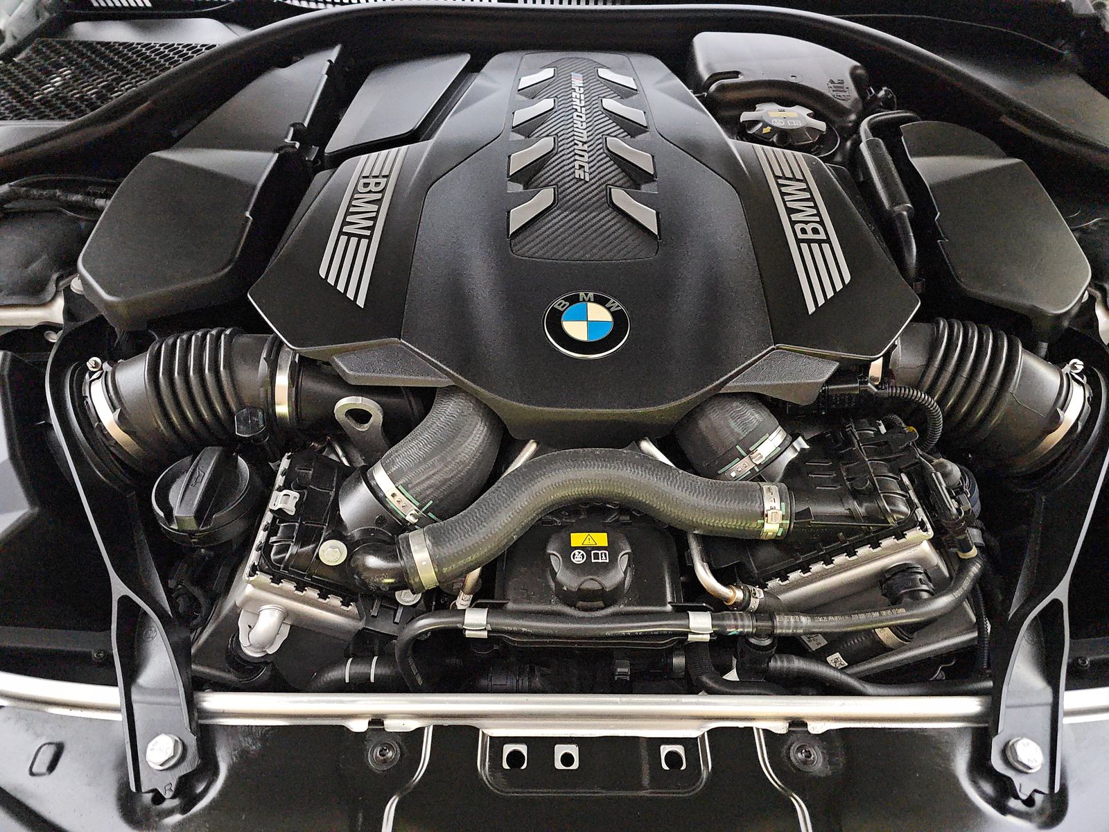 2022 BMW 8 Series M850i xDrive AWD