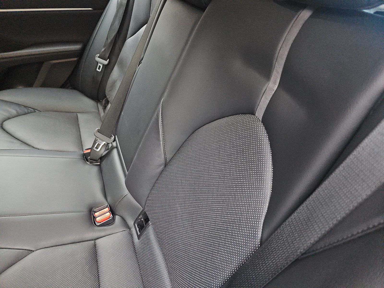 2022 Toyota Camry XLE AWD