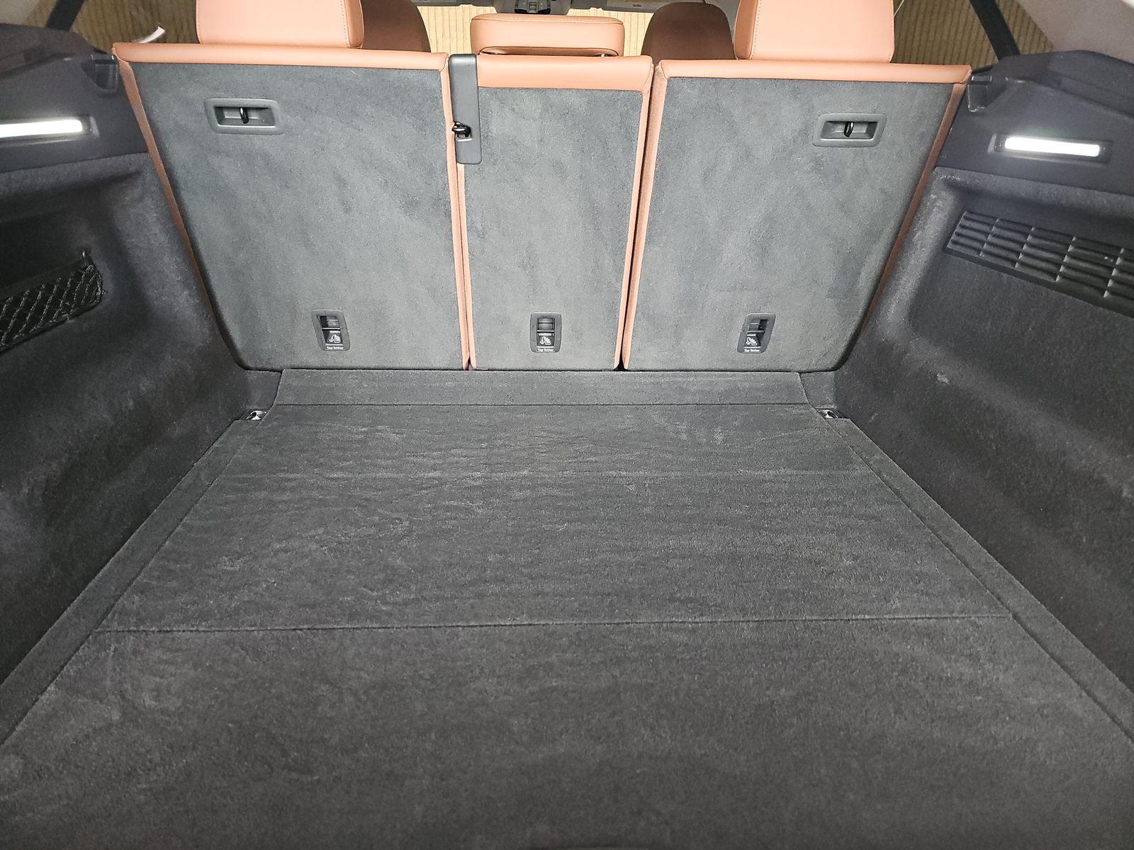 2022 Audi Q8 Premium Plus AWD