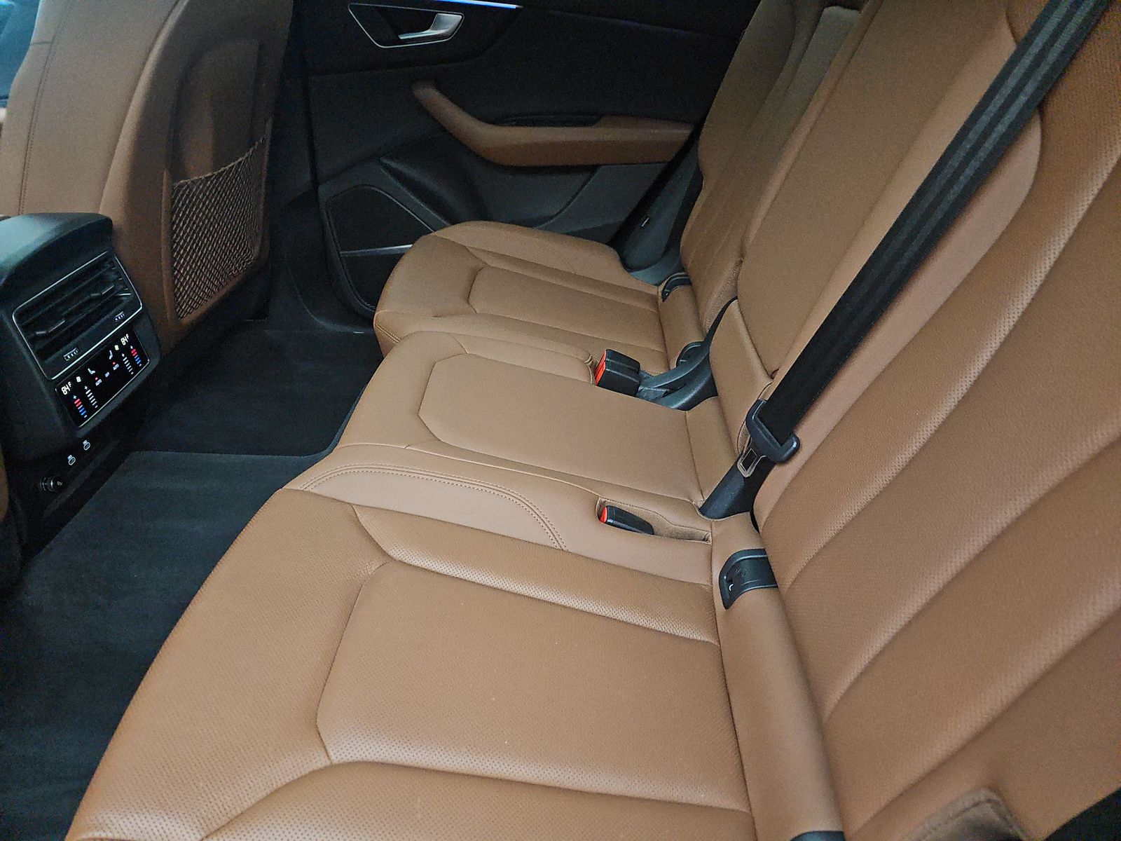 2022 Audi Q8 Premium Plus AWD