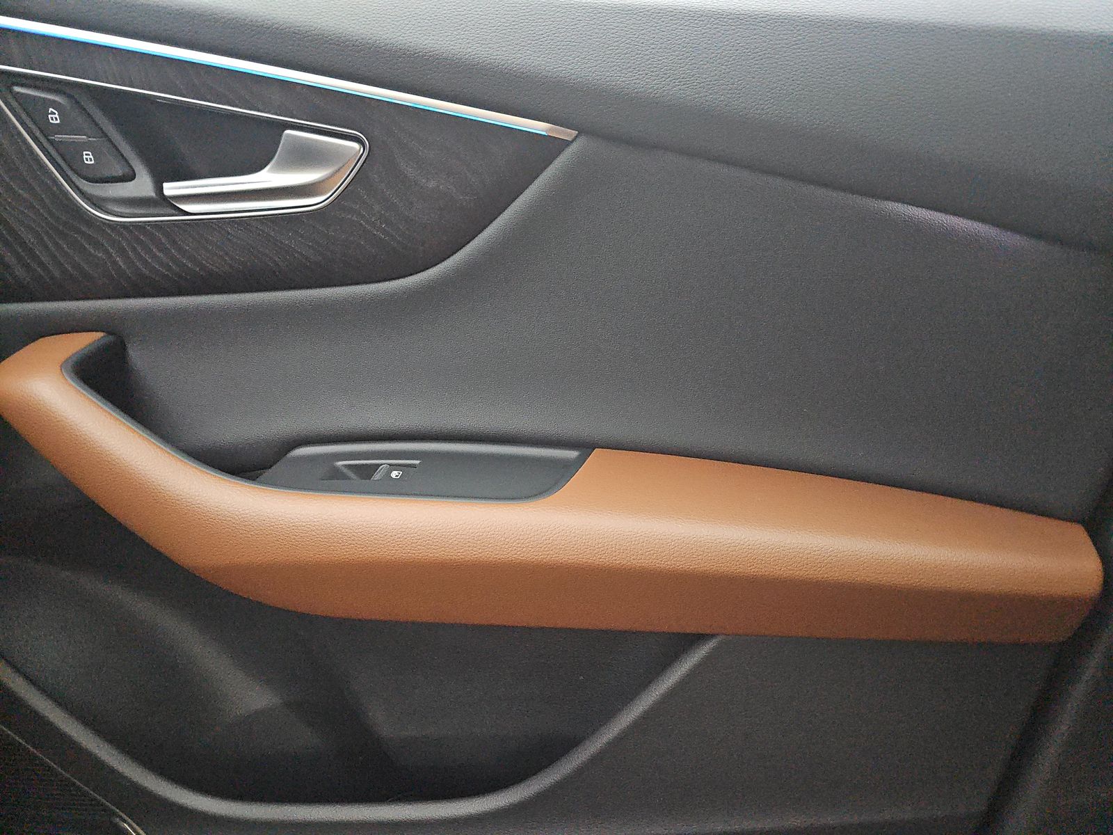 2022 Audi Q8 Premium Plus AWD