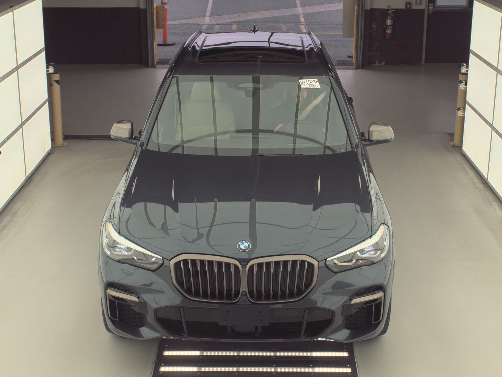 2022 BMW X5 M50i AWD