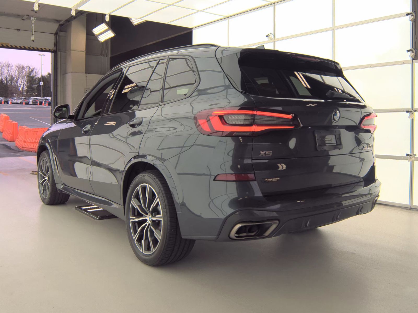 2022 BMW X5 M50i AWD