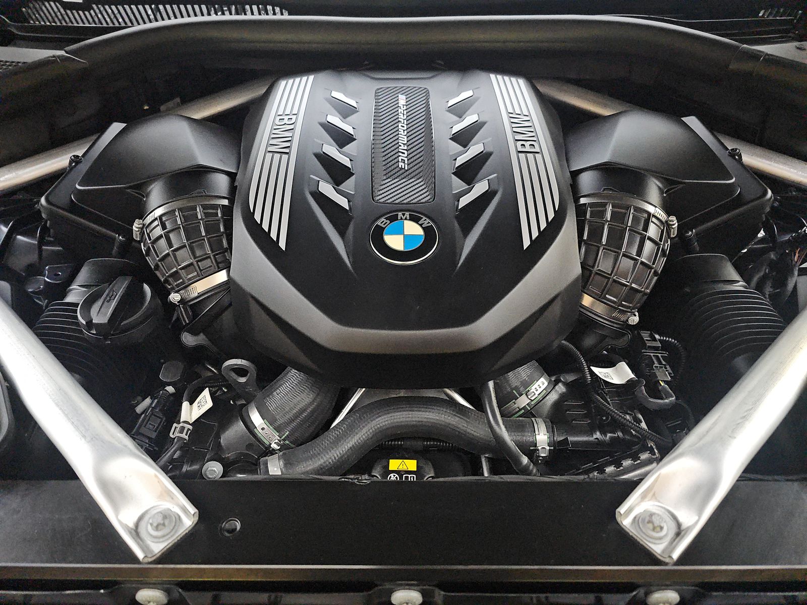 2022 BMW X5 M50i AWD