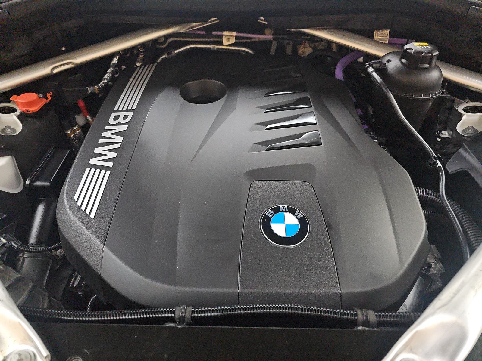 2023 BMW X7 xDrive40i AWD