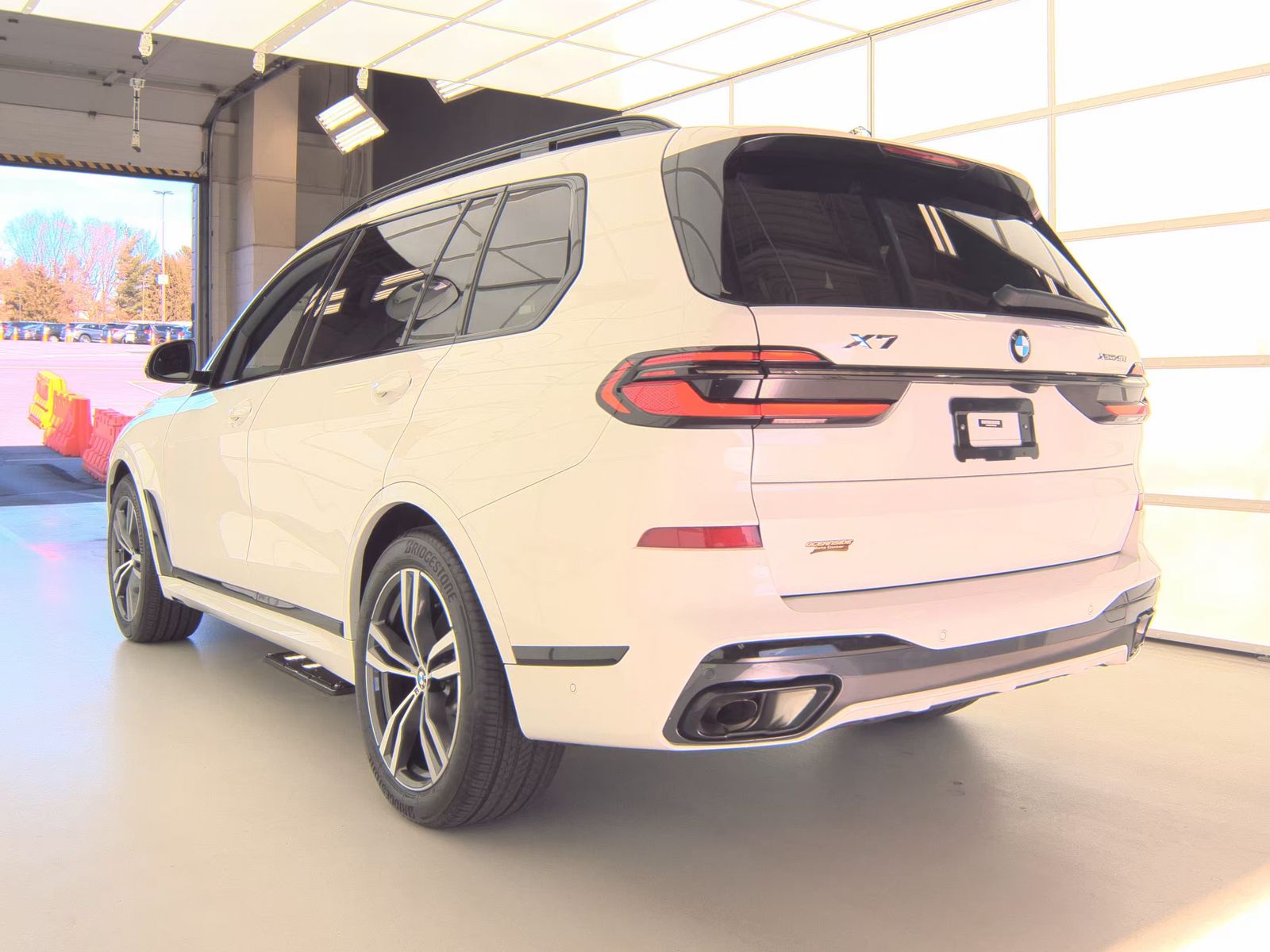 2023 BMW X7 xDrive40i AWD