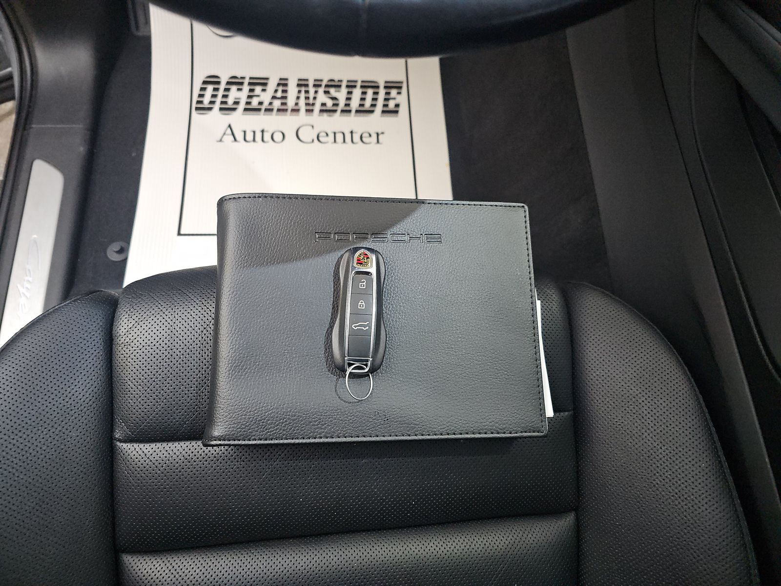 2024 Porsche Cayenne Base AWD