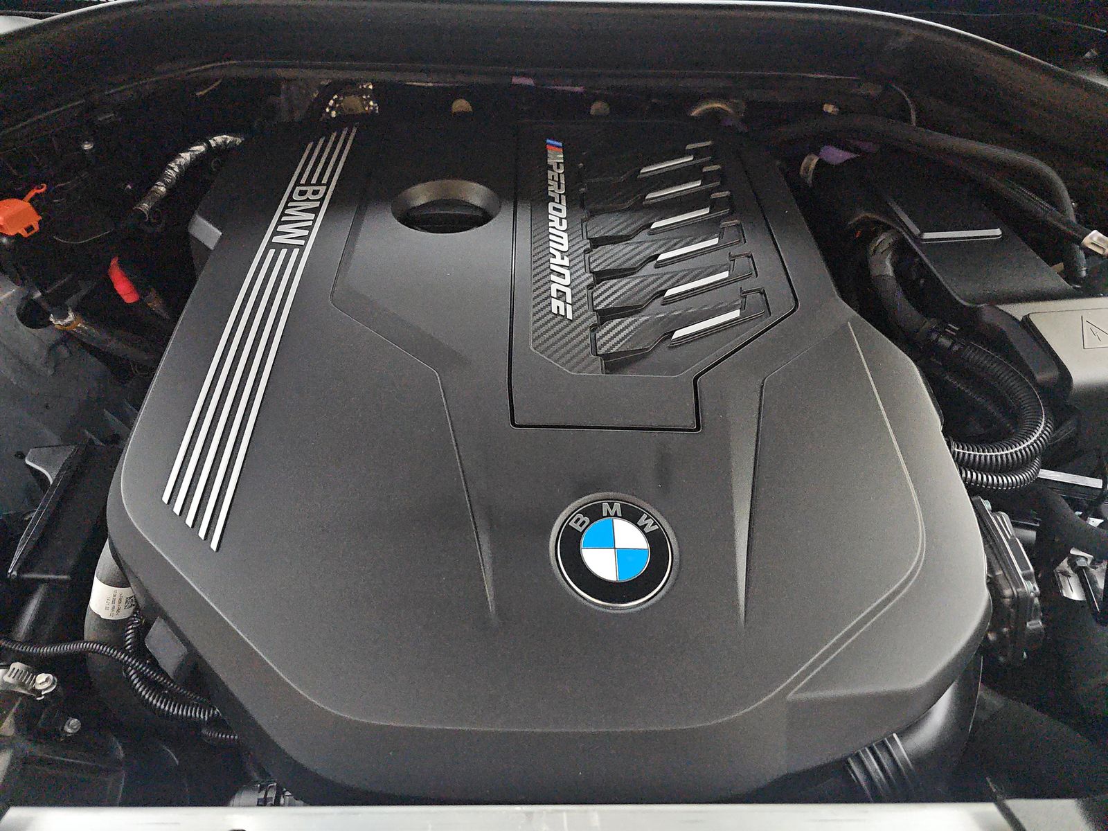 2023 BMW X4 M40i AWD