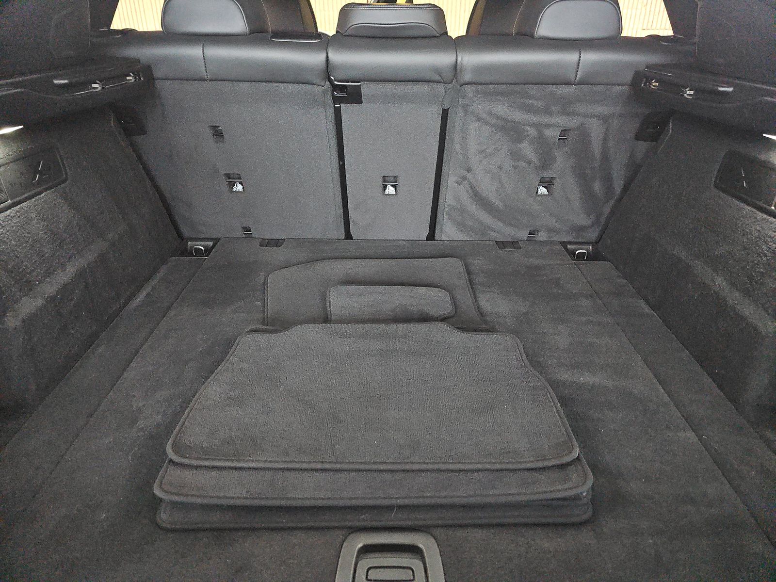 2023 BMW X6 xDrive40i AWD