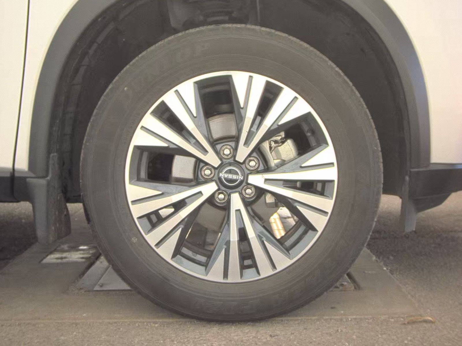 2023 Nissan Rogue SV AWD