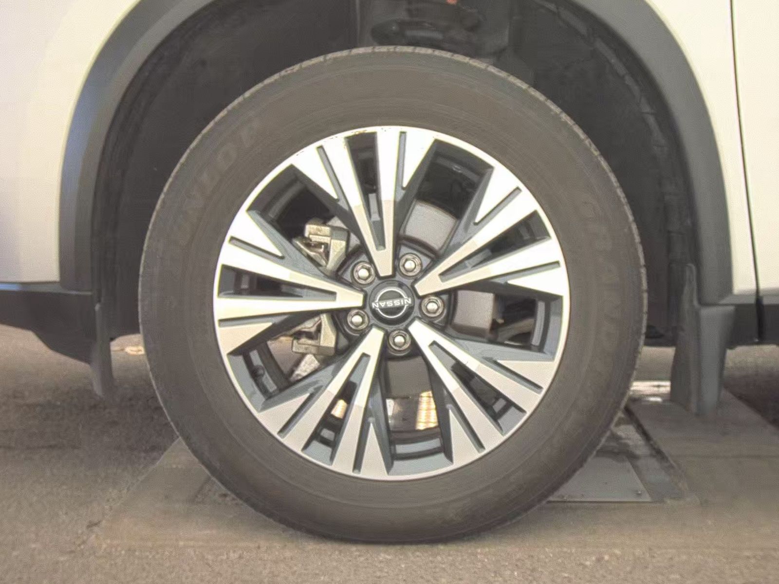 2023 Nissan Rogue SV AWD