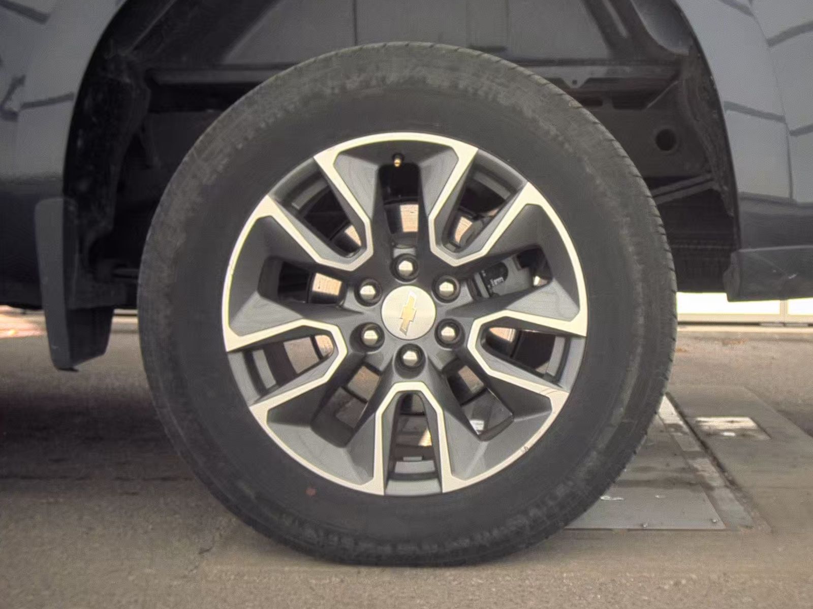 2022 Chevrolet Silverado 1500 LT AWD