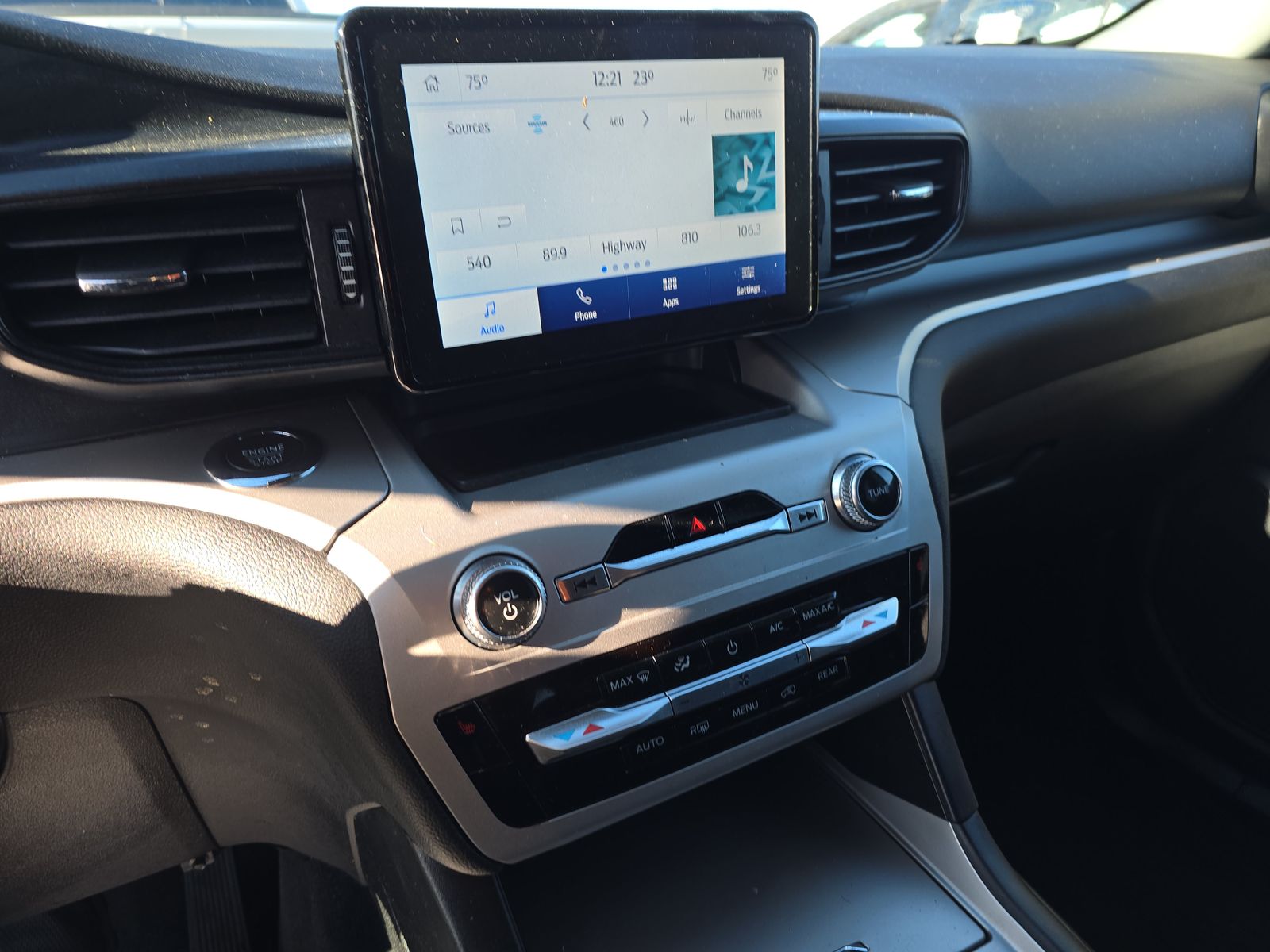 2022 Ford Explorer XLT AWD