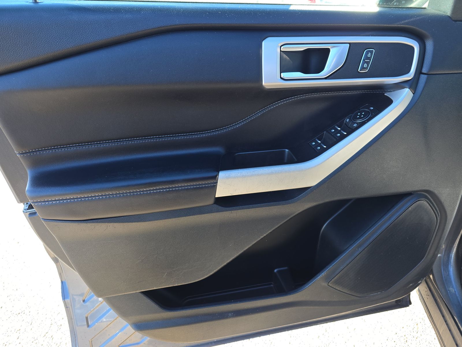 2022 Ford Explorer XLT AWD